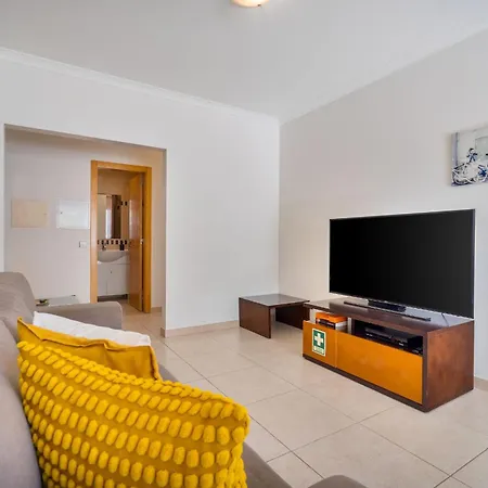 アパート Bright 2br With Pool Near By Lovelystay *